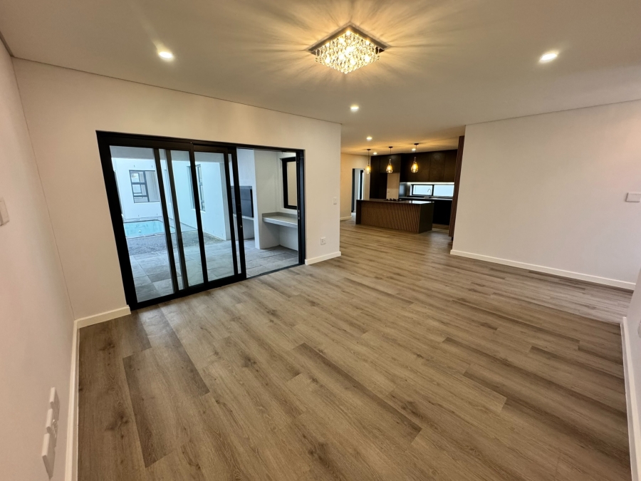 4 Bedroom Property for Sale in Sandown Western Cape